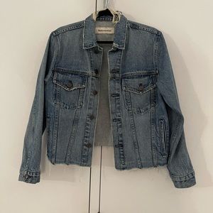 Reformation jean jacket size small